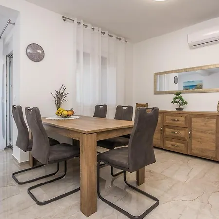 Apartment Nekic Vir