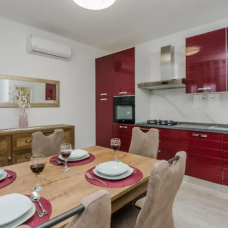 Apartment Nekic *